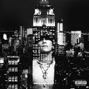 邱淑芬在厨房被躁到高潮
